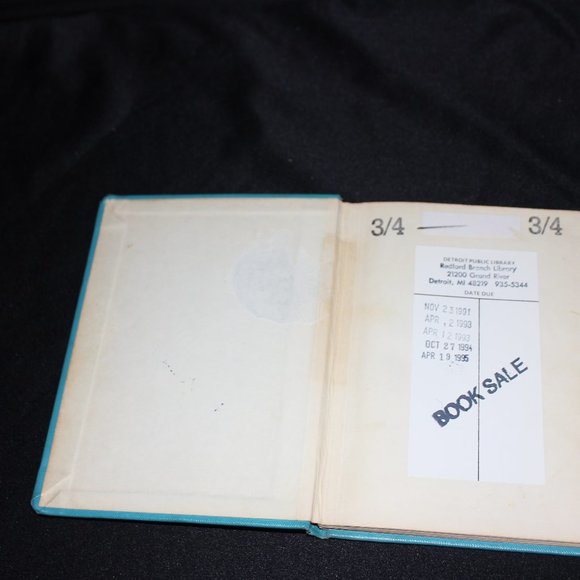 THE BLUE-NOSED WITCH Book by Embry HB Weekly Reader Book Club GC Vintage - Picture 4 of 6